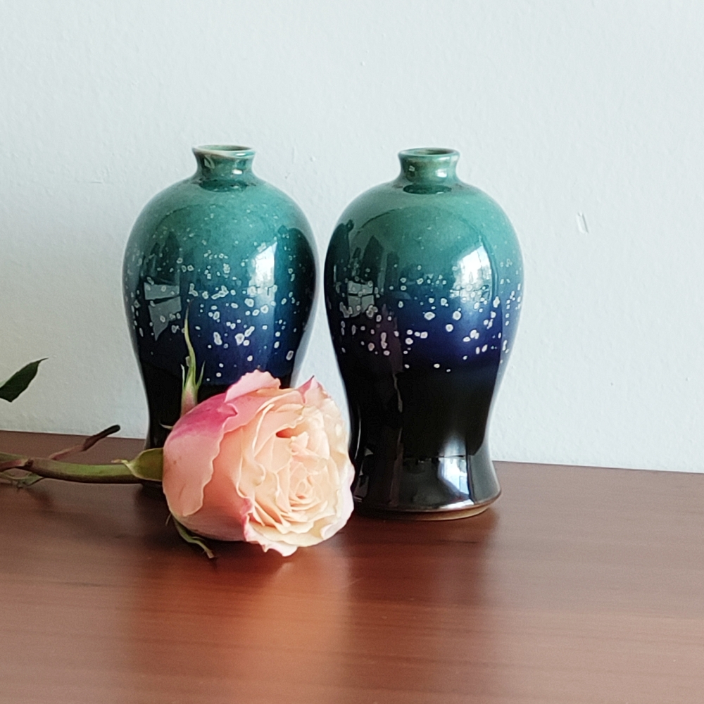 Elegant Pair of Ceramic Vases in Green and Blue Vintage 5.2 in
